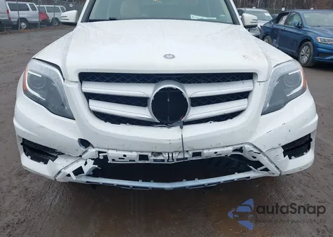 2015 Mercedes-Benz Glk 350 4Matic z USA, uszkodzony, nr VIN WDCGG8JB9FG346986